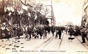 ALGER - REVUE DU 18 FEVRIER 1918 - CYCLISTES DU 9E ZOUAVES
